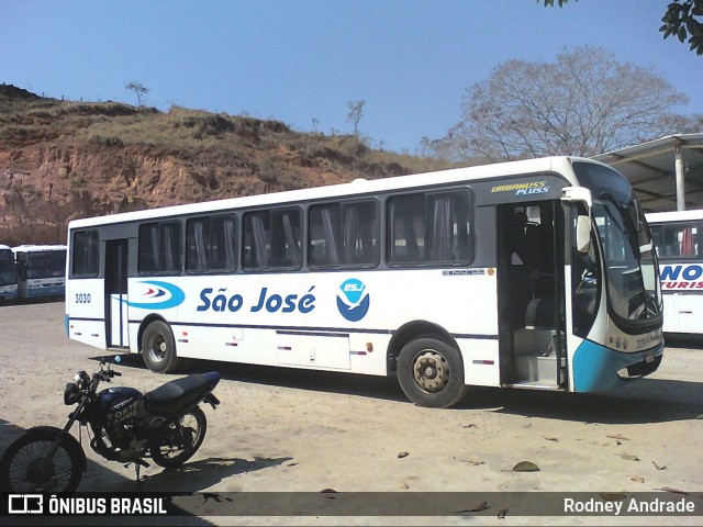 Expresso São José 3030 na cidade de Itajubá, Minas Gerais, Brasil, por Rodney Andrade. Número da foto: #9299208.