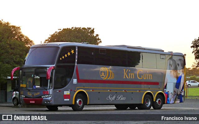 Kin-Guin Turismo e Transporte 1018 na cidade de Assis, São Paulo, Brasil, por Francisco Ivano. Número da foto: #9301123.
