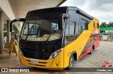 Ônibus Particulares HGA-9109 na cidade de Pariquera-Açu, São Paulo, Brasil, por Claudio Luiz. Número da foto: #:id.