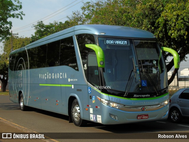 Viação Garcia 8165 na cidade de Paranavaí, Paraná, Brasil, por Robson Alves. Número da foto: #9302991.