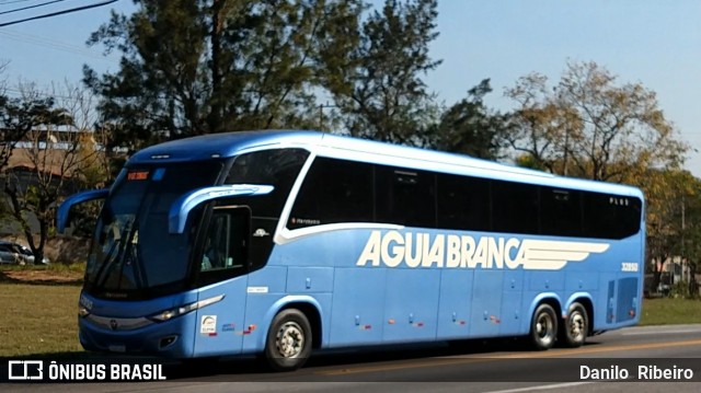 Viação Águia Branca 32850 na cidade de Barra do Piraí, Rio de Janeiro, Brasil, por Danilo  Ribeiro. Número da foto: #9302025.