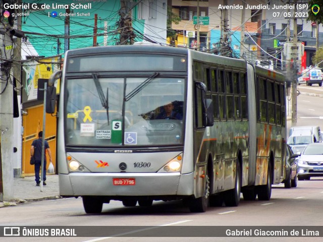 Rápido Campinas 10300 na cidade de Jundiaí, São Paulo, Brasil, por Gabriel Giacomin de Lima. ID da foto: 9303771.