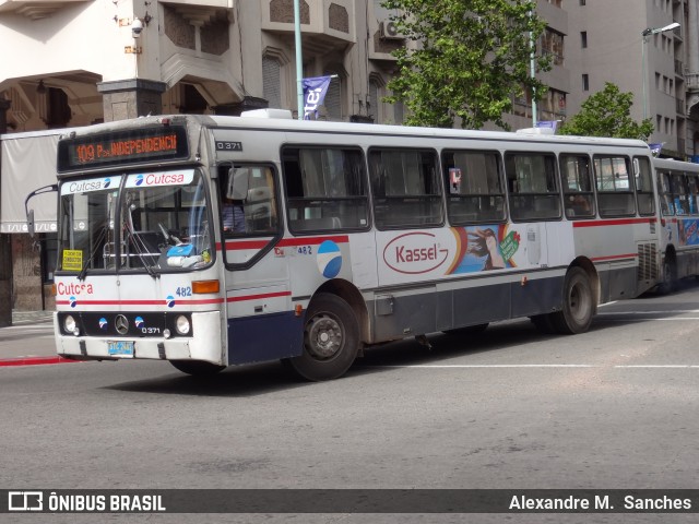 CUTCSA - Companhia Uruguaia de Transporte Coletivo 482 na cidade de Montevideo, Montevideo, Uruguai, por Alexandre M.  Sanches. ID da foto: 9304766.