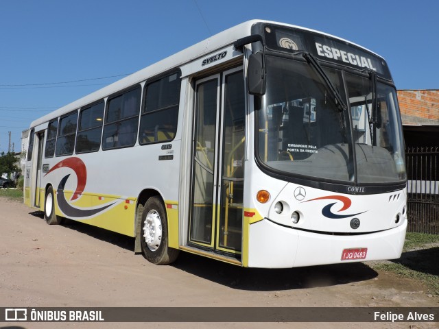 Ônibus Particulares 51 na cidade de Pelotas, Rio Grande do Sul, Brasil, por Felipe Alves. Número da foto: #9309117.