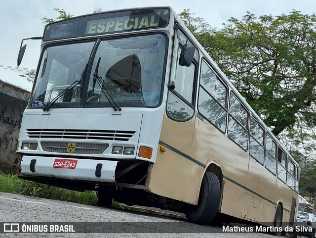 Ônibus Particulares 5243 na cidade de Volta Redonda, Rio de Janeiro, Brasil, por Matheus Martins da Silva. ID da foto: 9311737.