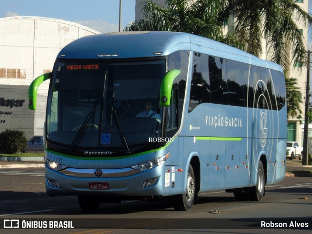 Viação Garcia 7198 na cidade de Paranavaí, Paraná, Brasil, por Robson Alves. ID da foto: 9309485.