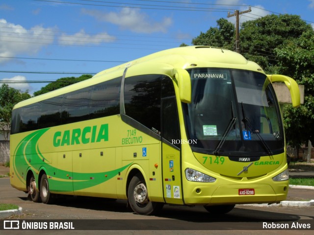 Viação Garcia 7149 na cidade de Paranavaí, Paraná, Brasil, por Robson Alves. ID da foto: 9309280.