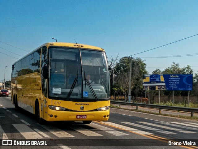 Viação Itapemirim 8717 na cidade de Campos dos Goytacazes, Rio de Janeiro, Brasil, por Breno Vieira. ID da foto: 9313001.