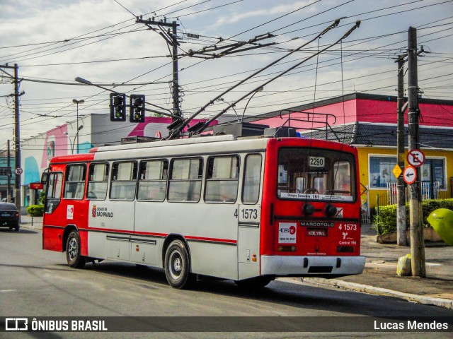 Himalaia Transportes > Ambiental Transportes Urbanos 4 1573 na cidade de São Paulo, São Paulo, Brasil, por Lucas Mendes. ID da foto: 9313842.