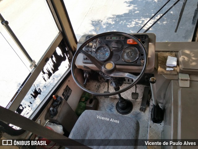 Ônibus Particulares 2372 na cidade de Belo Horizonte, Minas Gerais, Brasil, por Vicente de Paulo Alves. ID da foto: 9317039.