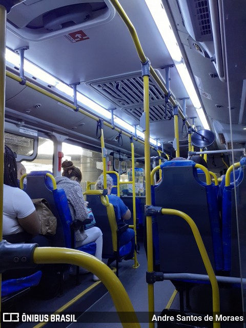 Pêssego Transportes 4 7130 na cidade de São Paulo, São Paulo, Brasil, por Andre Santos de Moraes. Número da foto: #9317078.