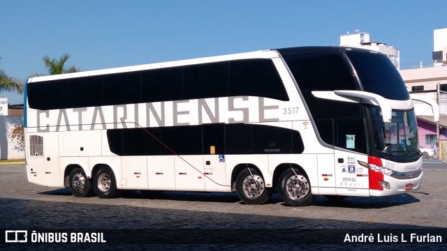 Auto Viação Catarinense 3517 na cidade de Balneário Camboriú, Santa Catarina, Brasil, por André Luis L Furlan. ID da foto: 9315315.