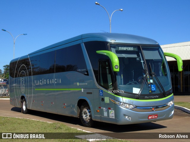 Viação Garcia 8104 na cidade de Maringá, Paraná, Brasil, por Robson Alves. ID da foto: 9320045.