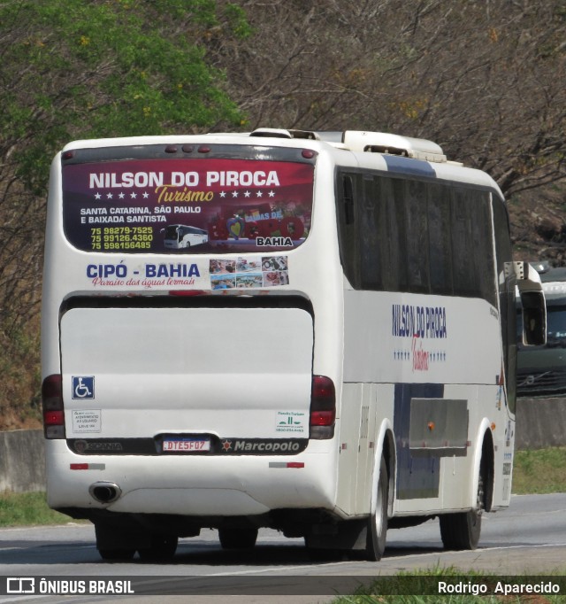 Ônibus Particulares 8006 na cidade de Carmópolis de Minas, Minas Gerais, Brasil, por Rodrigo  Aparecido. ID da foto: 9232906.