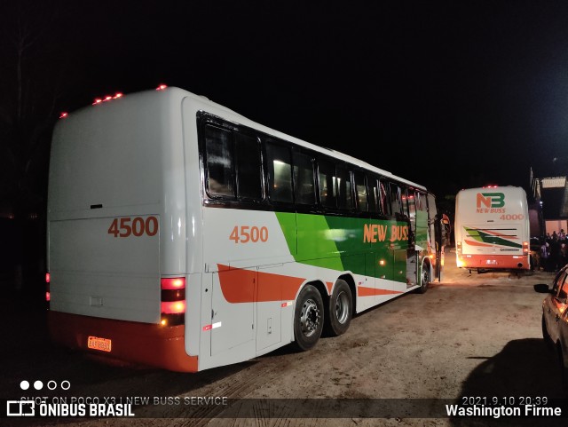 New Tour Turismo 4500 na cidade de Macaé, Rio de Janeiro, Brasil, por Washington Firme. Número da foto: #9323742.