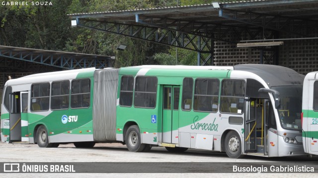 Araucária Transportes Coletivos  na cidade de Araucária, Paraná, Brasil, por Busologia Gabrielística. Número da foto: #9235246.