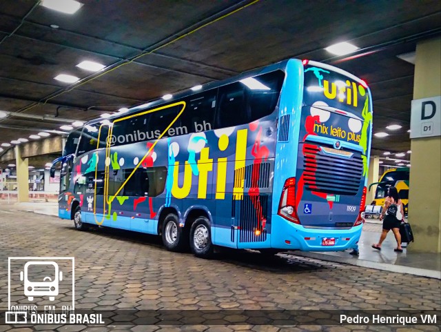 UTIL - União Transporte Interestadual de Luxo 11909 na cidade de Belo Horizonte, Minas Gerais, Brasil, por Pedro Henrique VM. Número da foto: #9241574.
