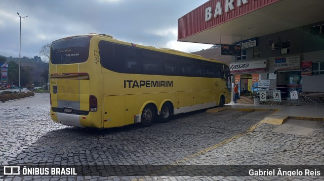 Viação Itapemirim 5873 na cidade de Manhuaçu, Minas Gerais, Brasil, por Gabriel Ângelo Reis. ID da foto: 9243736.