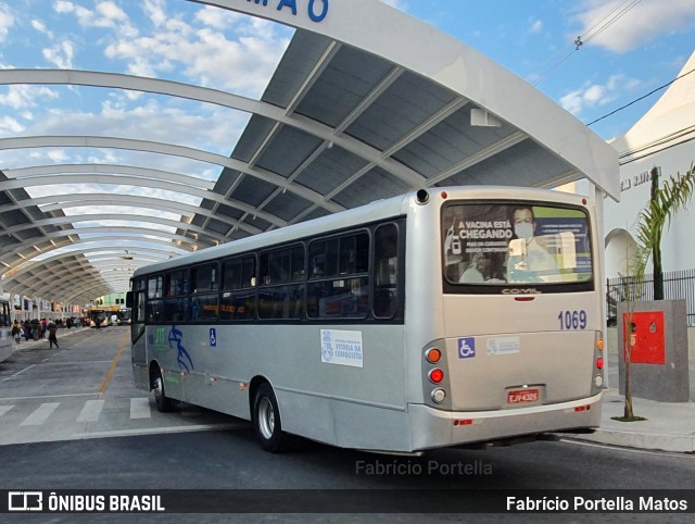 Viação Rosa Vitória da Conquista 1069 na cidade de Vitória da Conquista, Bahia, Brasil, por Fabrício Portella Matos. ID da foto: 9247334.