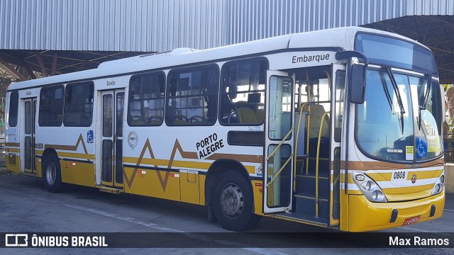 Companhia Carris Porto-Alegrense 0808 na cidade de Porto Alegre, Rio Grande do Sul, Brasil, por Max Ramos. Número da foto: #9250619.