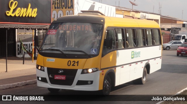 Grande Ocidental 021 na cidade de Novo Gama, Goiás, Brasil, por João Gonçalves. ID da foto: 9252492.