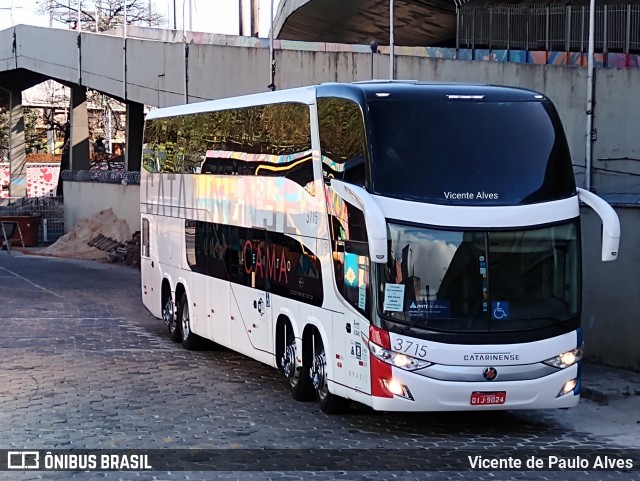 Auto Viação Catarinense 3715 na cidade de Belo Horizonte, Minas Gerais, Brasil, por Vicente de Paulo Alves. ID da foto: 9251280.