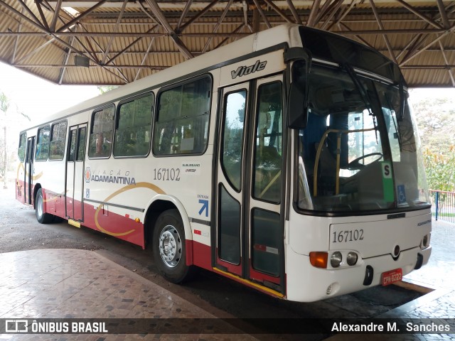 Expresso Adamantina 167102 na cidade de Bariri, São Paulo, Brasil, por Alexandre M.  Sanches. ID da foto: 9252785.