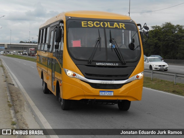 Prefeitura Municipal de Florianópolis RLB7J48 na cidade de Itajaí, Santa Catarina, Brasil, por Jonatan Eduardo Jurk Ramos. ID da foto: 9252795.