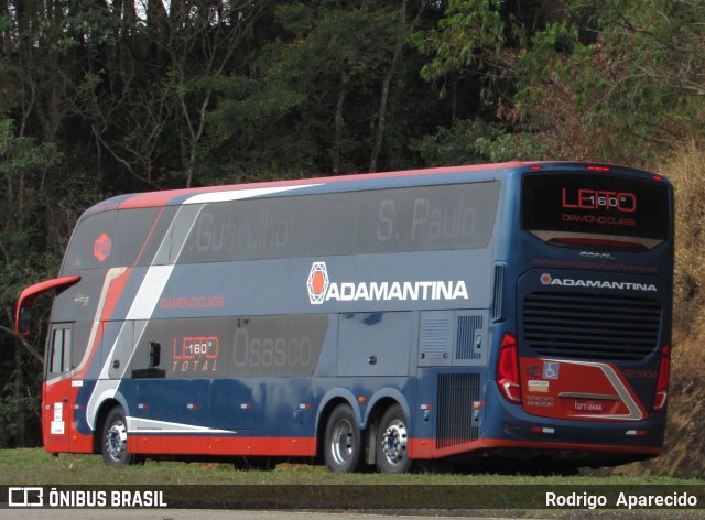 Expresso Adamantina 421804 na cidade de Carmópolis de Minas, Minas Gerais, Brasil, por Rodrigo  Aparecido. ID da foto: 9252716.